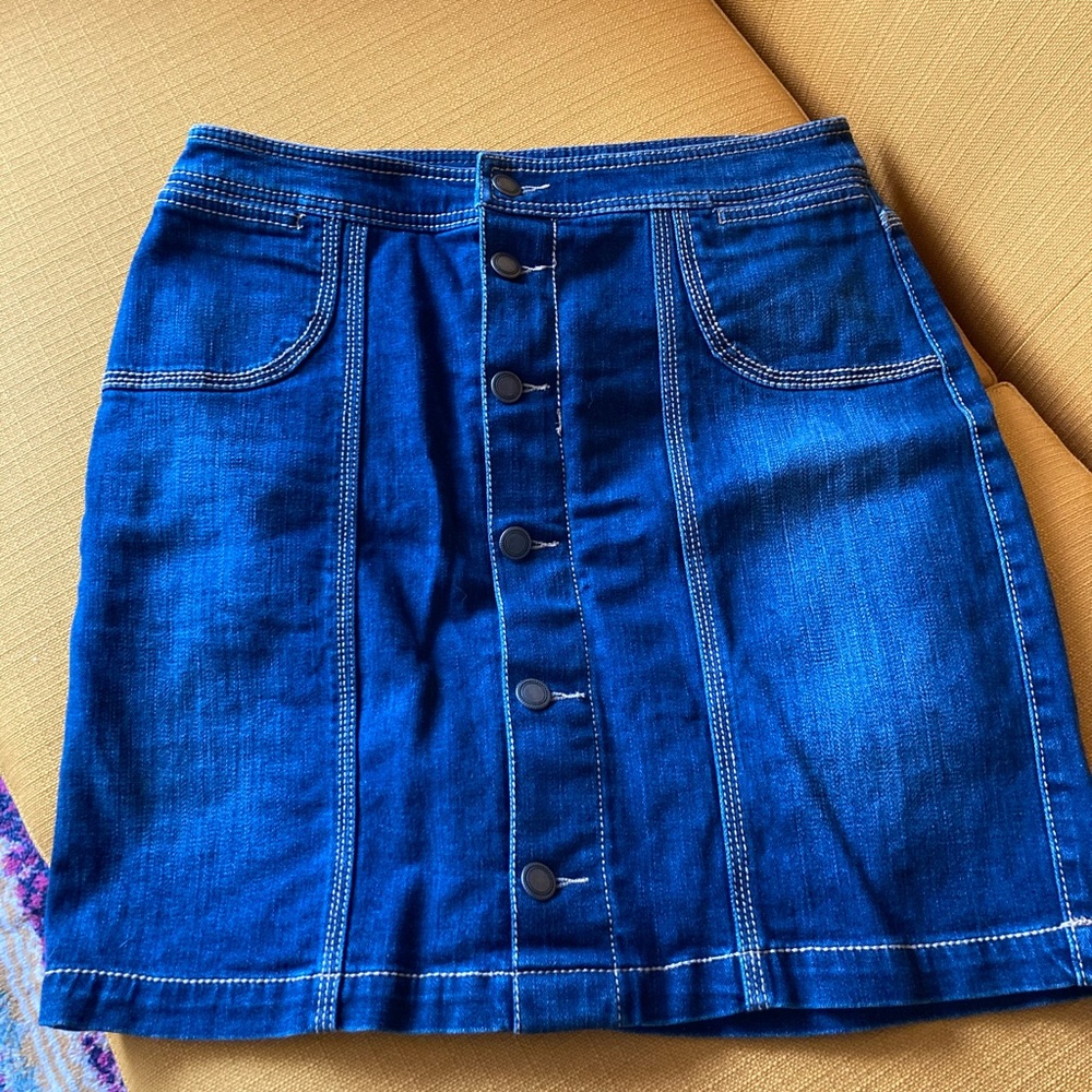 Christopher & Banks Denim Skort. Size 6.